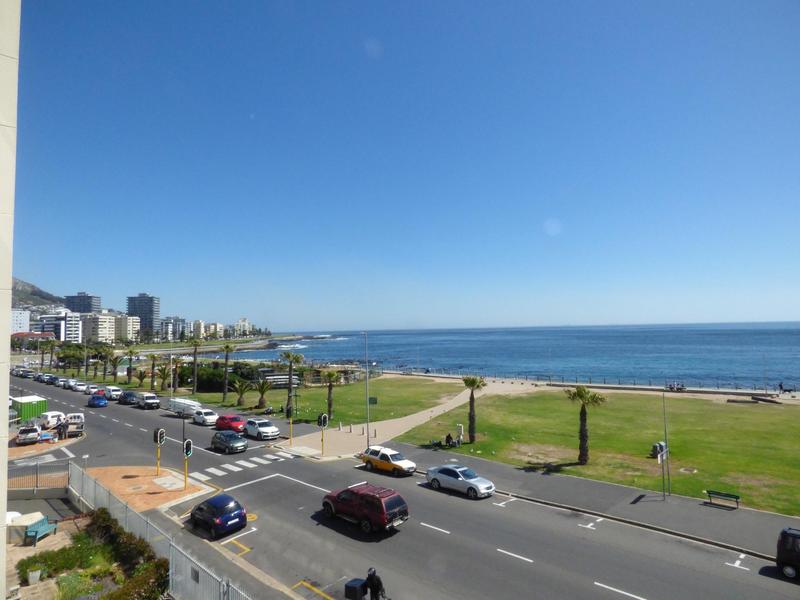 1 Bedroom Property for Sale in Mouille Point Western Cape